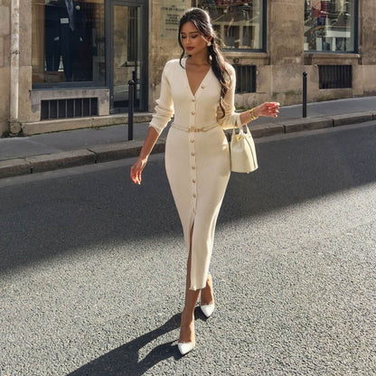 Maskot Elegant Button-Detail Dress