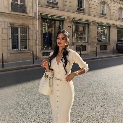 Maskot Elegant Button-Detail Dress