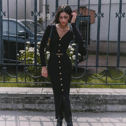 Maskot Elegant Button-Detail Dress